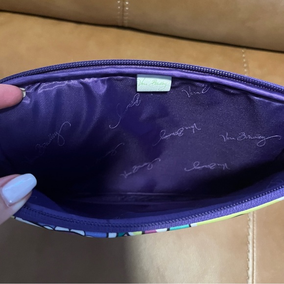 Vera Bradley iPad‎ Case in Heather Paisley pattern - Excellent Condition - Picture 3 of 4